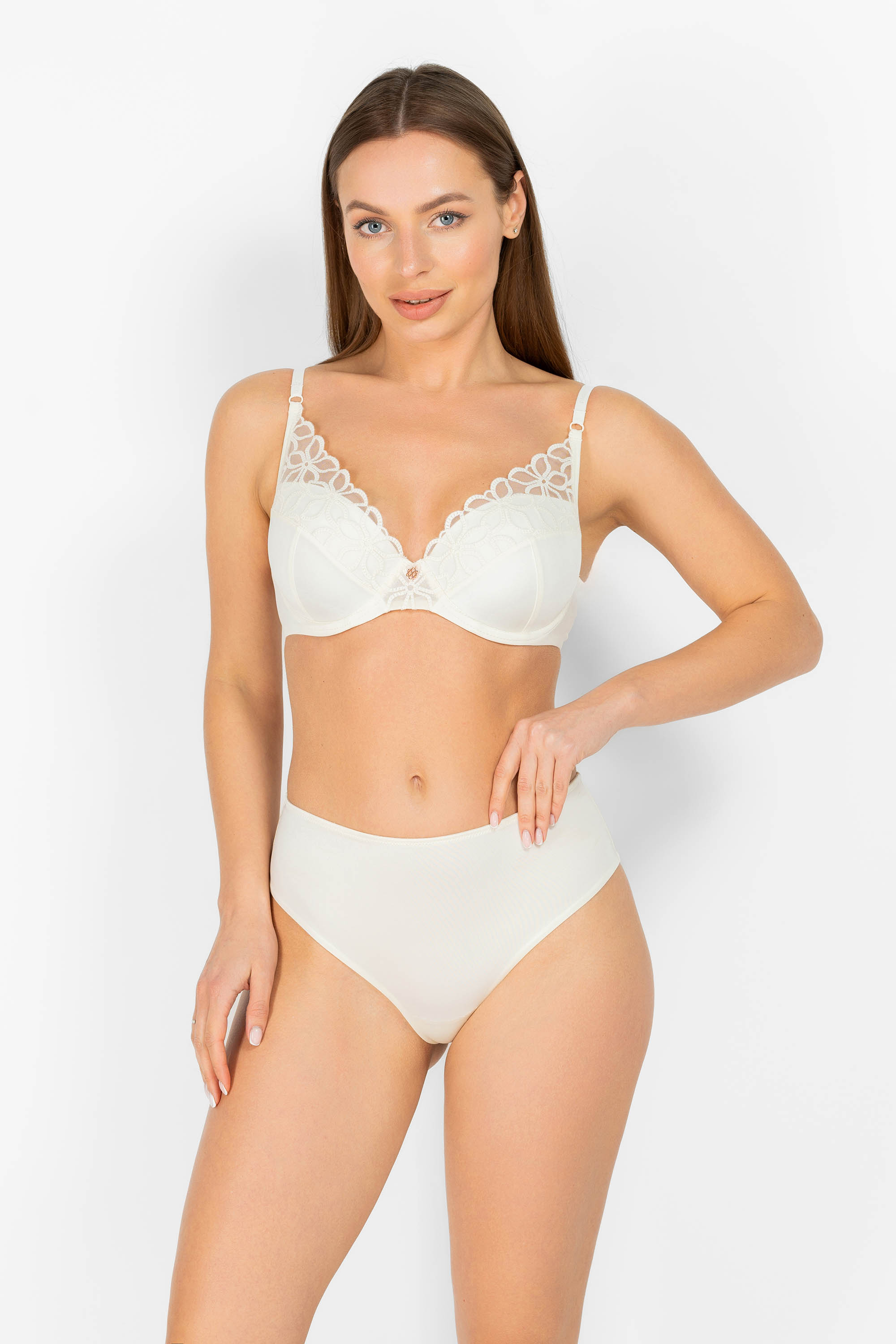 Бразилиана Anabel Arto 8181-24